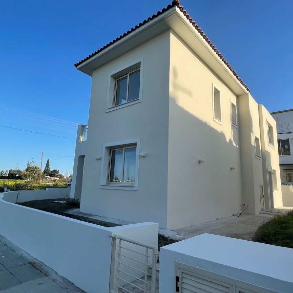 Key ready detached house. PR fast track