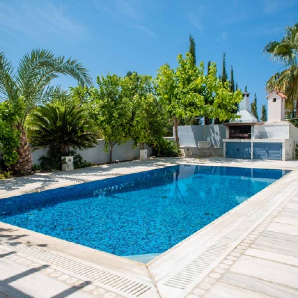 Villa in resort 150m from beach