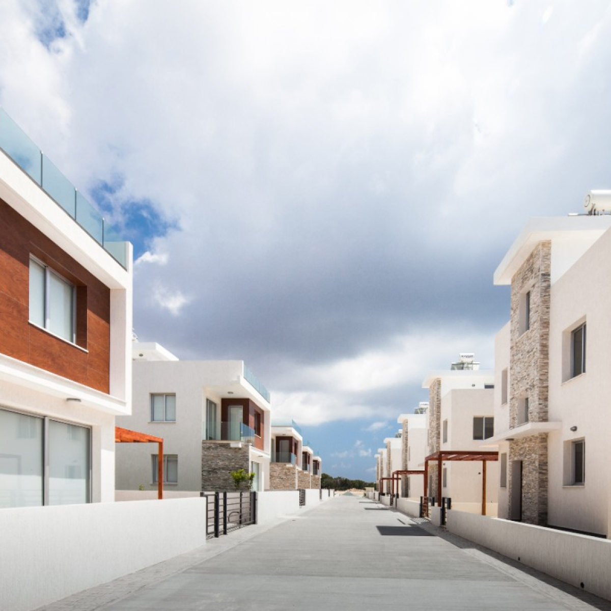 Keyready villa near the sea