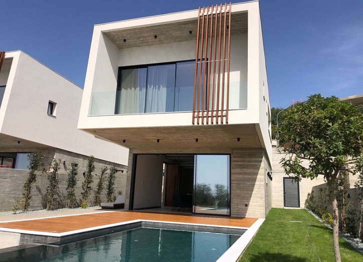 Ready Modern villa with amazing sea views